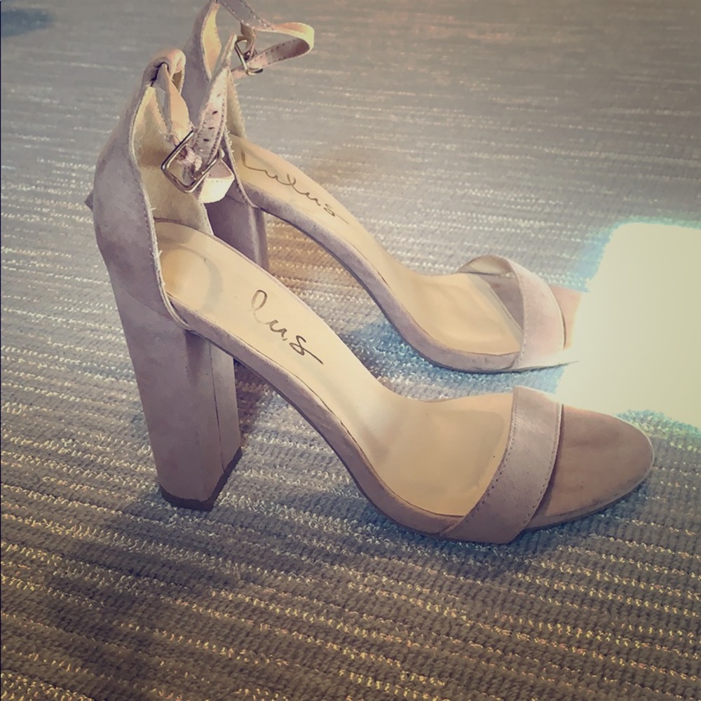Lulus heels size 5.5!